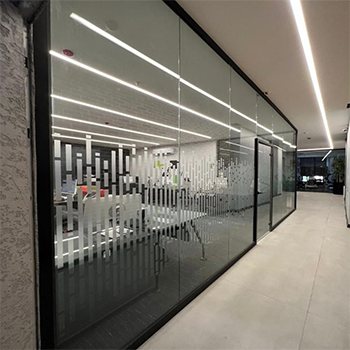 پارتیشن شیشه ای